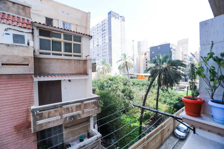 Apartment For Sale 160m Zezinia (Steps From Abou qier St.)