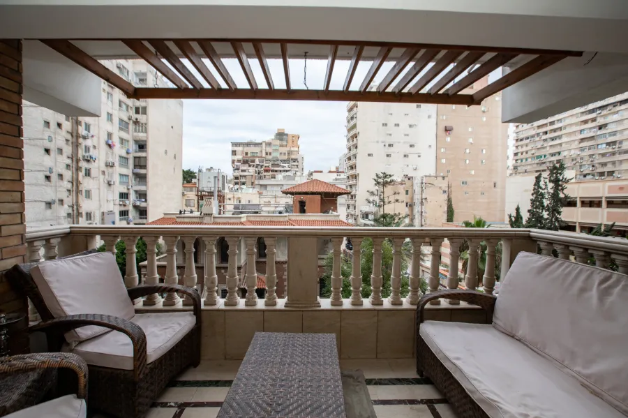 شقة دوبلكس فاخرة للبيع 400م رشدي (ش سوريا)