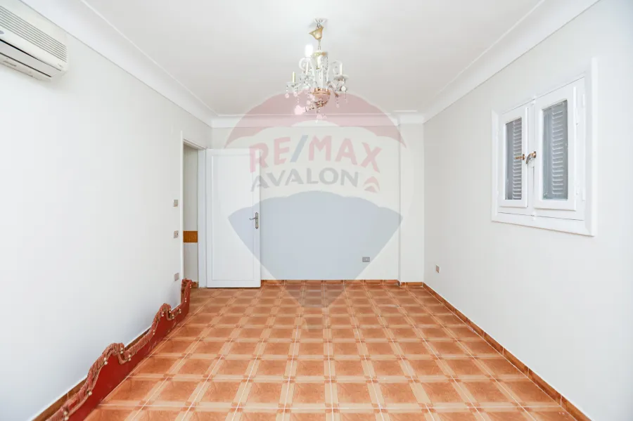 Penthouse For Sale 138 m Miami ( Gamal Abd El Nasr st )