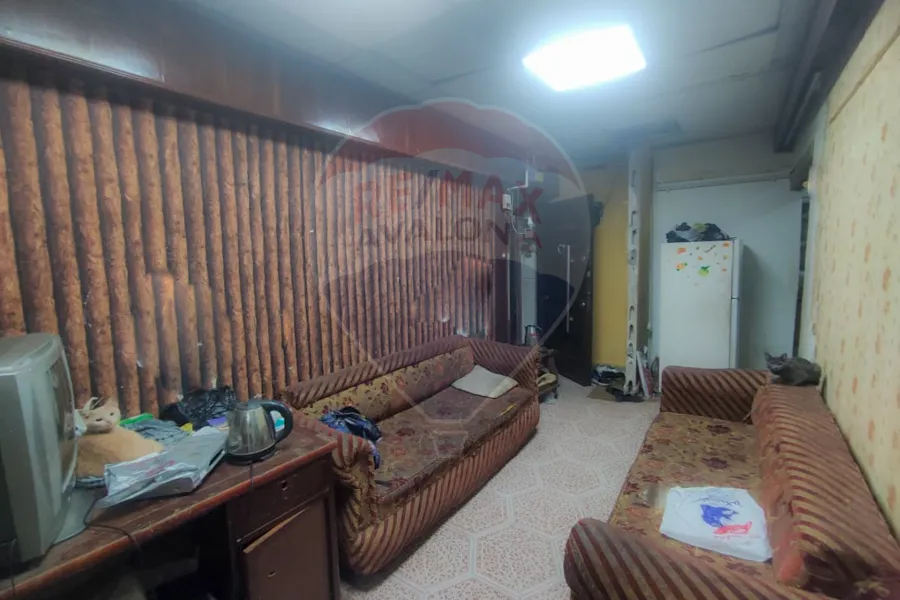 Apartment for sale 85 m Moharam Bey (directly on the tram)