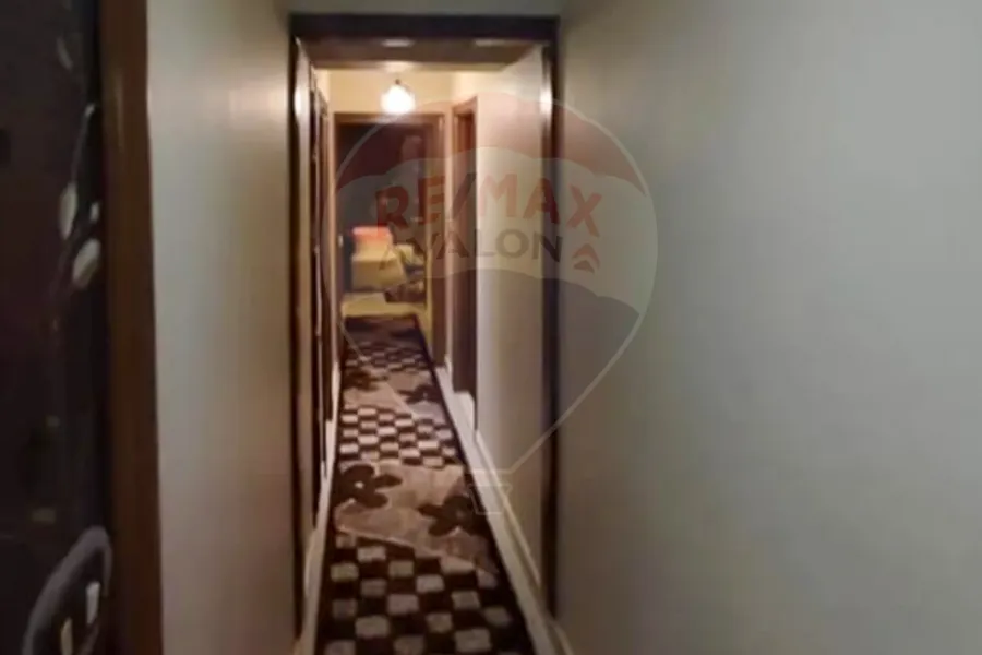 Apartment for sale 125 m Janaklis (steps from Abu Qir Street)