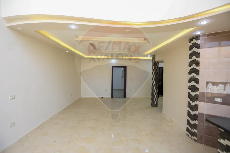 فيلا ستاند الون للبيع (بيرلا مارينا) 127 م