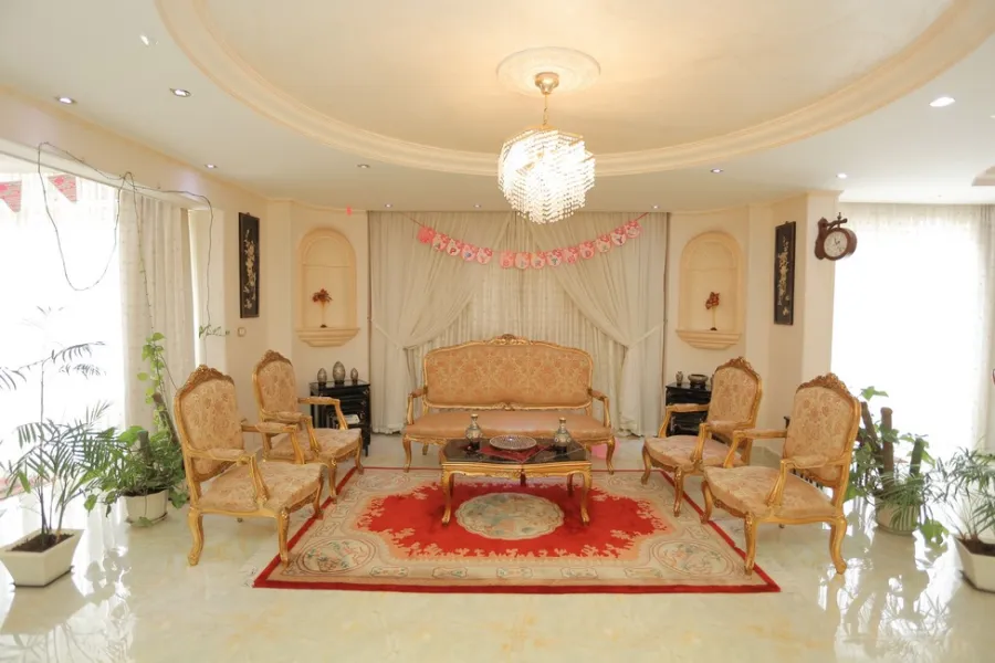 Apartment For Sale 320m Kafr Abdou ( Kordahy St.)