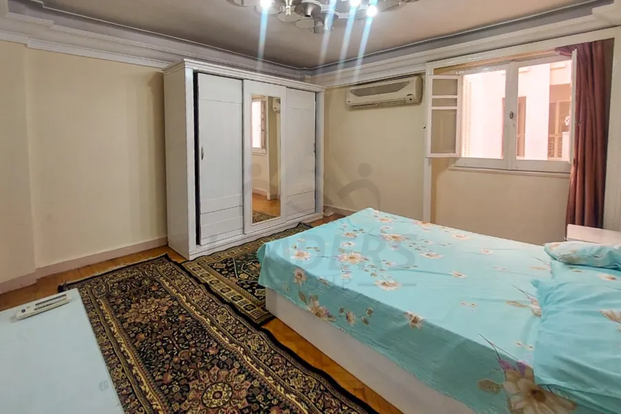 شقة للايجار المفروش 180 م كفر عبده (بالقرب من جنينه اللنبي)