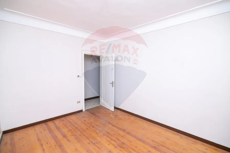 شقة للإيجار 100 م الحي اللاتيني (ش السلطان حسين)