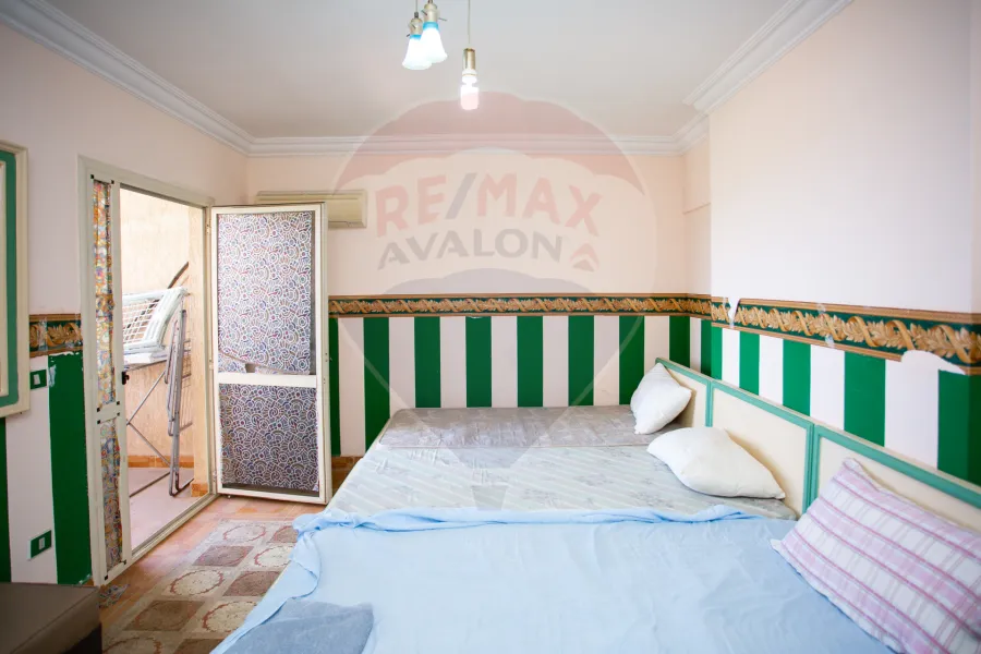 شقة للبيع 145 م المندرة (رويال بلازا)