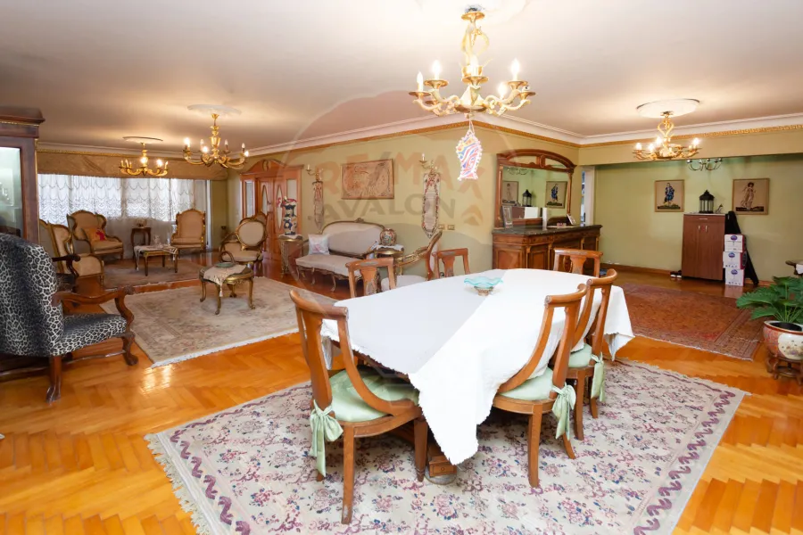 شقه للبيع 385 م لوران (ش ابراهيم نصير)