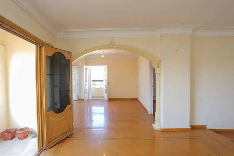 Apartment For Rent 205m Laurent (Behind Mansour Palace)