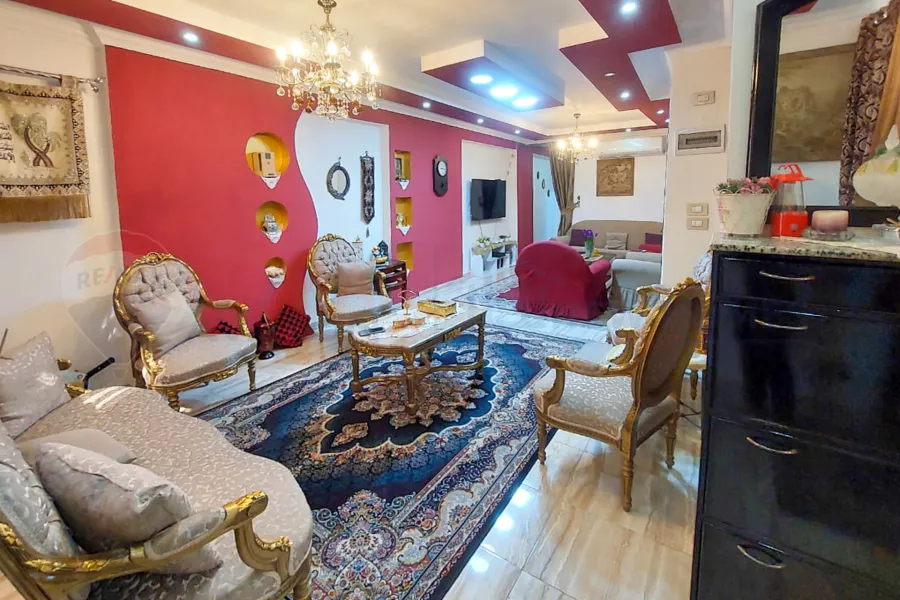 شقة للبيع 165 م الابراهيمية (متفرع من ش جواد حسني)