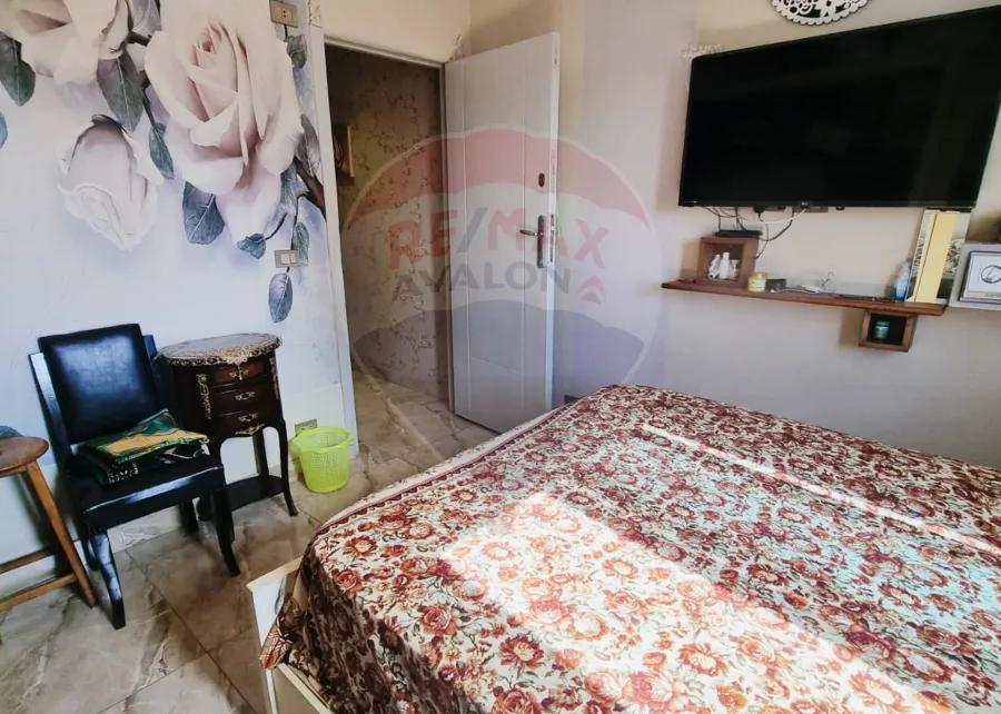 شقة للبيع 130 م سموحة (كومباوند برستيج بجوار نادى الاتحاد)