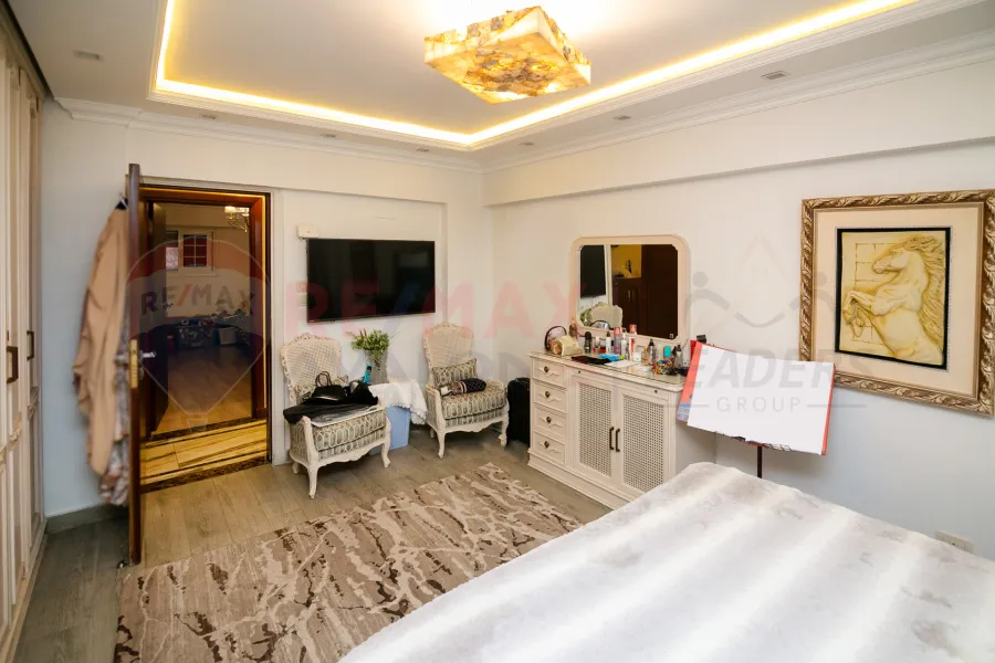 Apartment for sale 245 m Zezinia (Abo Qir St)