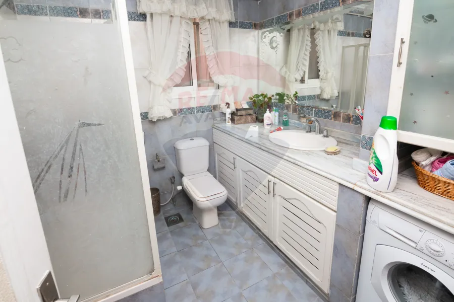 Apartment for sale 160 m Wabour Al-Mahyah (Galal El-Din El-Desouky st.)