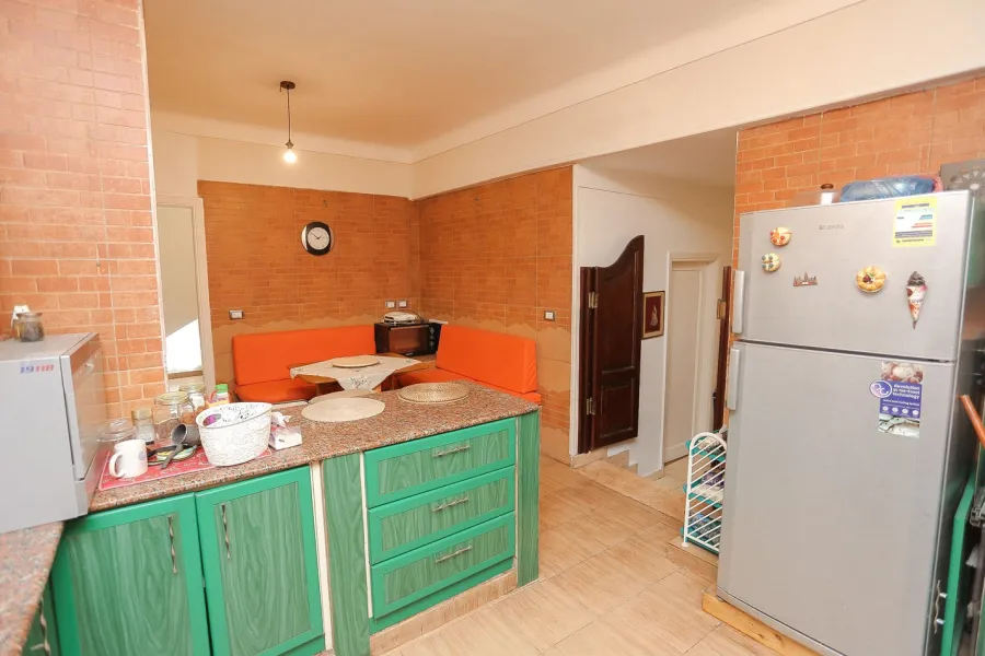 شقة للبيع 180م سابا باشا - بين الترام و ش أبو قير