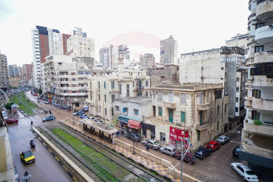 شقة للبيع 170 م لوران (ش عبد السلام عارف)