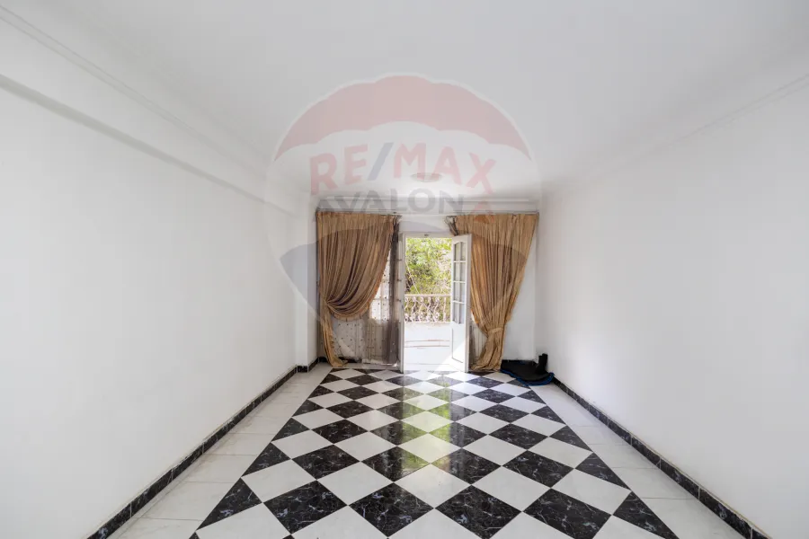 شقة للبيع 173 م فلمنج (على الترام)