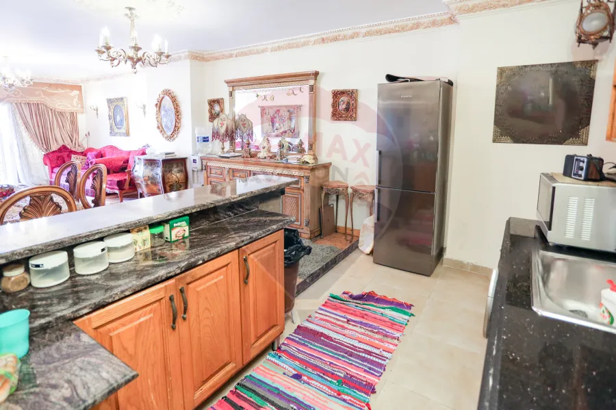 Apartment for sale 120 m Zezinia (Abd El Salam Aref St.)