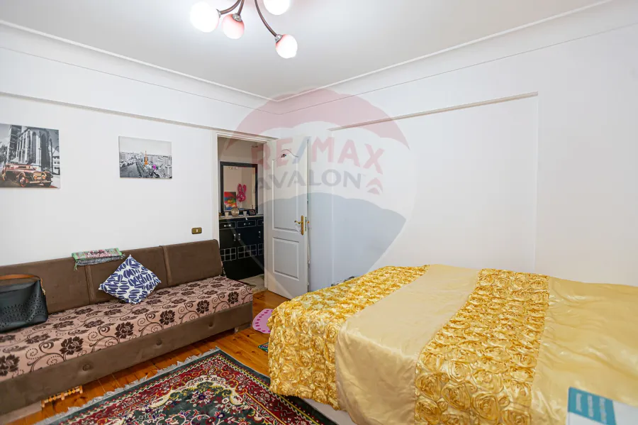 شقه للبيع 185 م لوران (ش سيرهنك )