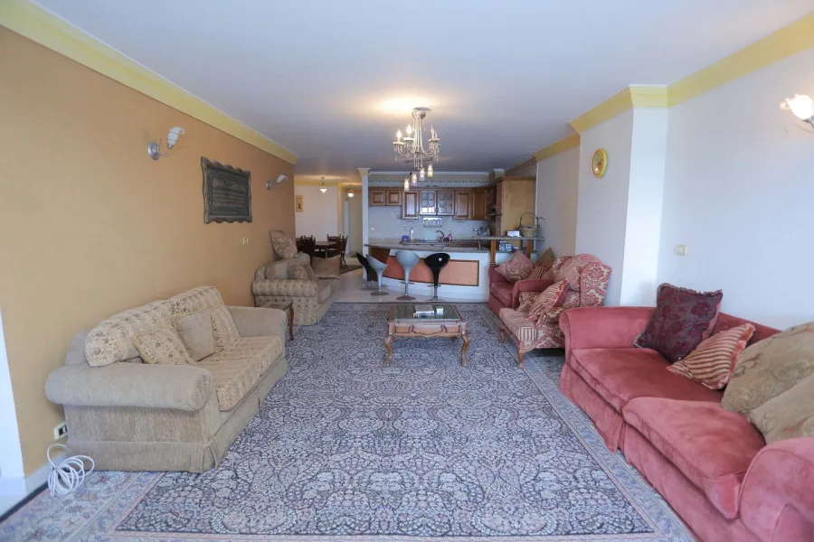 Apartment for sale 225m Saraya(Korneish Road)