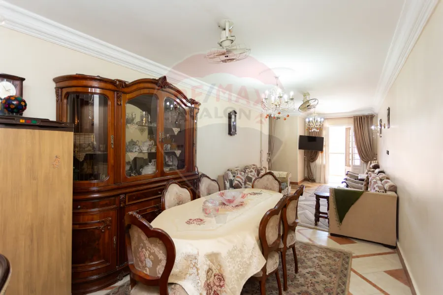 شقة للبيع 133 م السيوف (شارع الشهر العقاري)