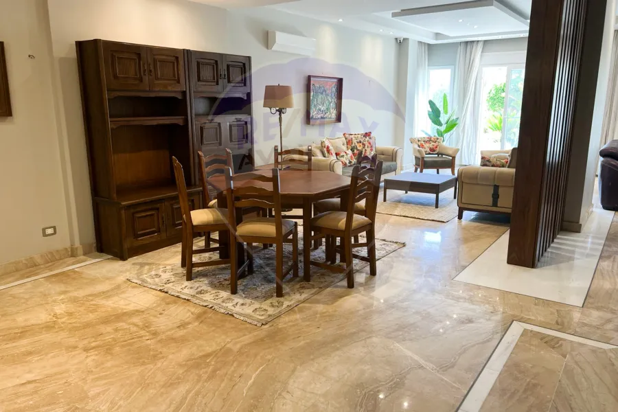 فيلا للايجار المفروش 242 م كينج مريوط  (كومباوند جوار)