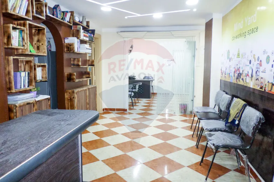 Administration Apartment for rent 180 M Cleopatra (directly on the sea)