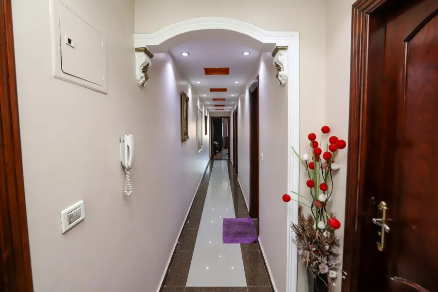 شقة للبيع 160م محرم بيك