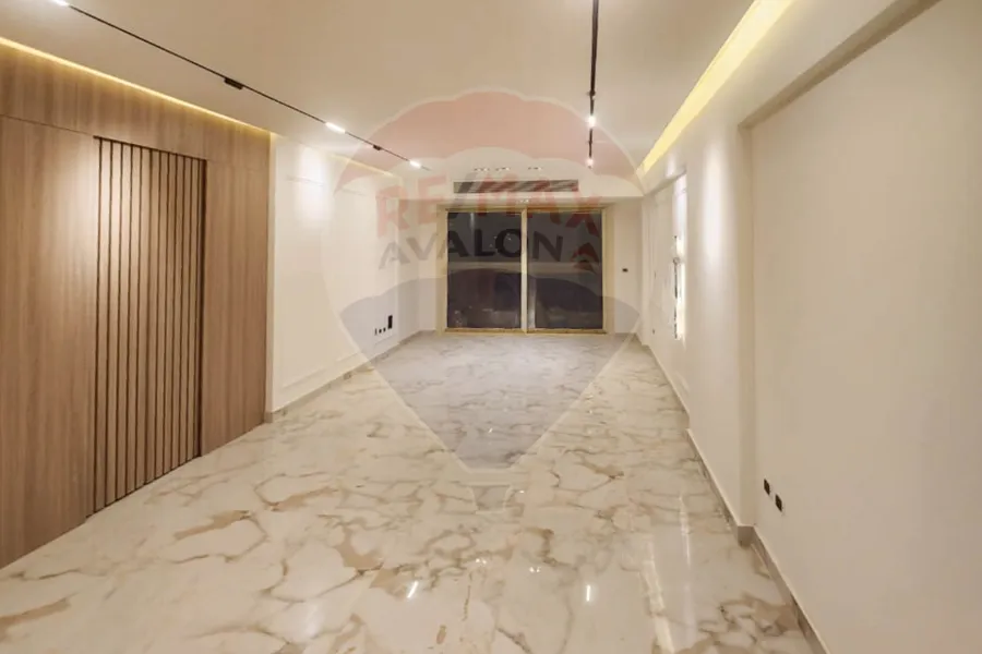 شقه للبيع 138 م  سموحه ( كومباوند حدائق السرايا )