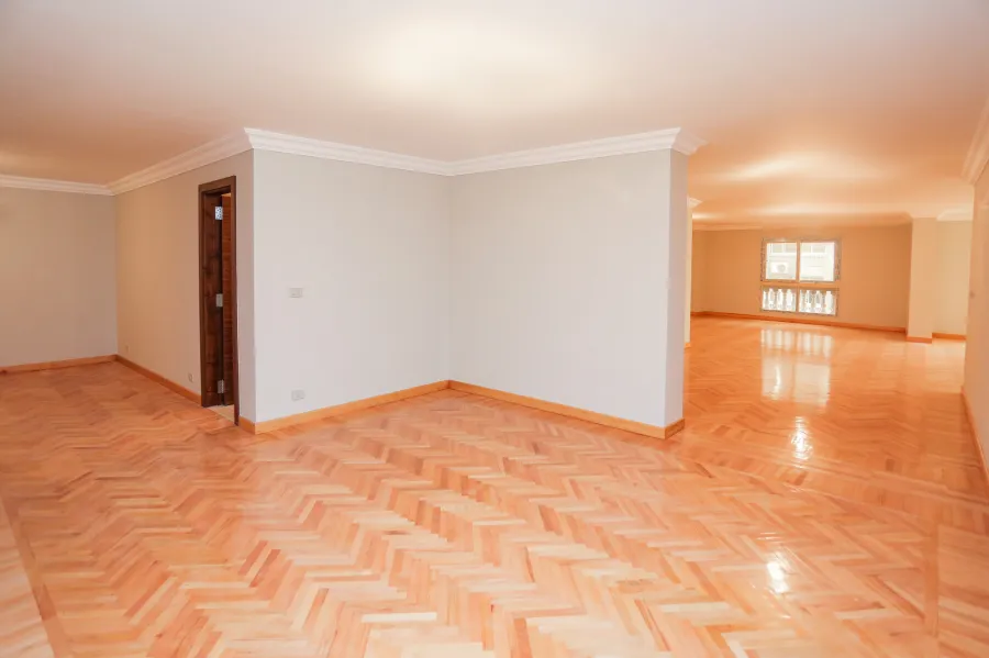 شقة للبيع 330 م جليم ( ش ابو قير )