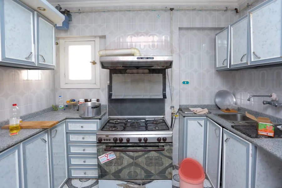 شقه للإيجار 125م ونجت متفرع من مصطفى كامل