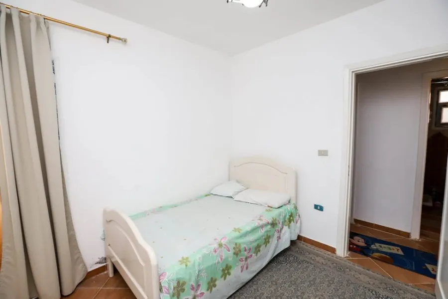 شقة مفروشة برووف للبيع 120م  قرية مراقيا جاردنز