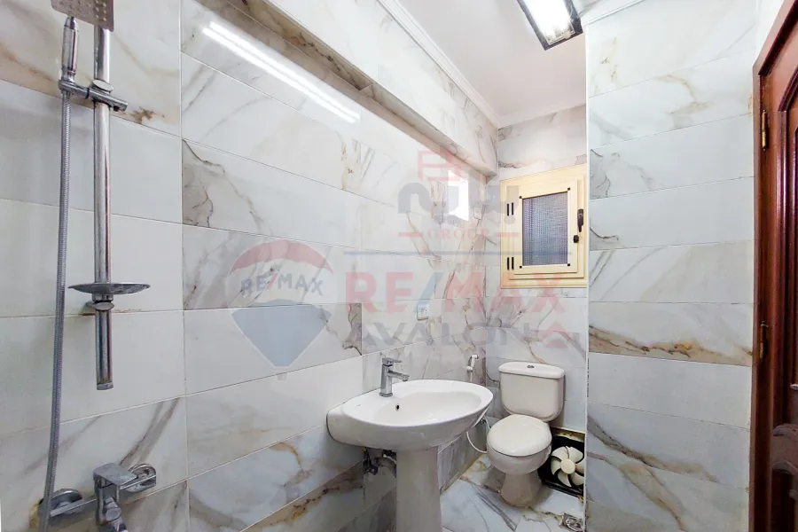 Apartment For Sale 180 m San Stefano (Steps From The Sea)