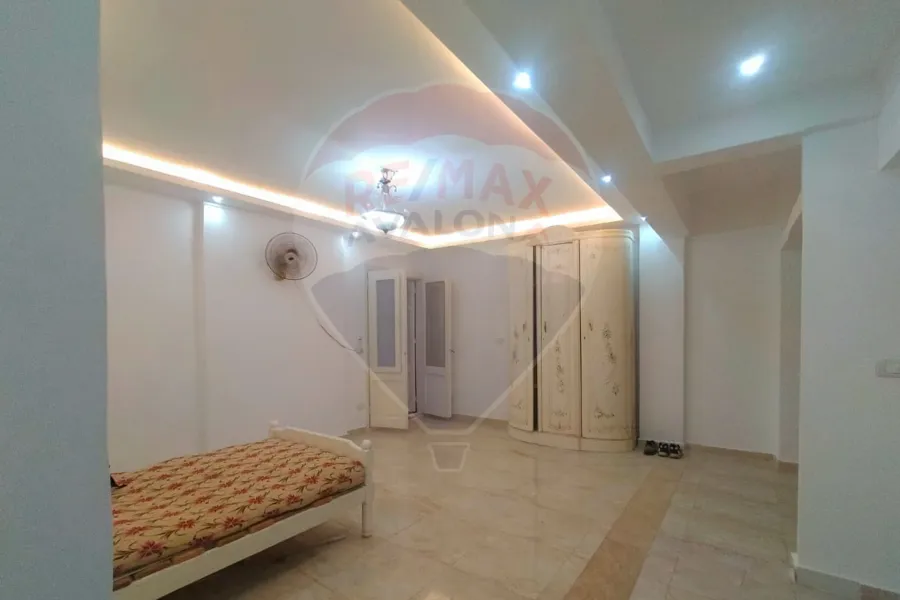 شقة للبيع 175 بولكلي (ش ونجيت)