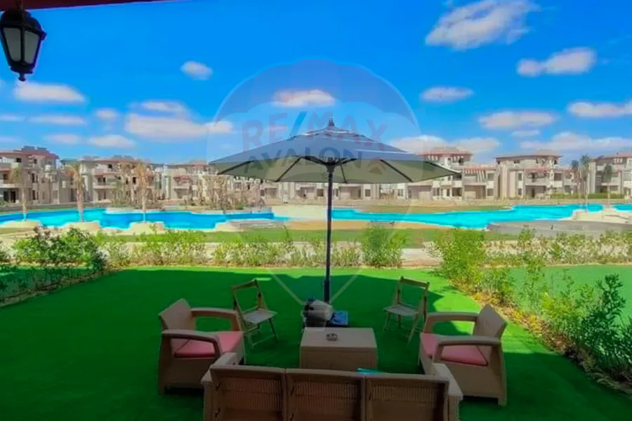 شاليه أرضي + جاردن للبيع (قرية سيسليا لاجونز - سيدى حنيش) 100 م + 35 م جاردن