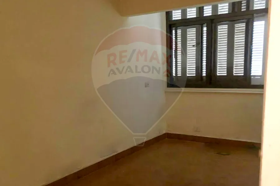 شقة للبيع 120 م سموحة (خطوات من مول زهران)