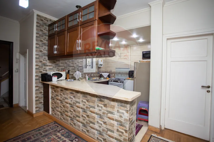 شقة للبيع 150 م وابور المياة (ش عمر الفاروق)