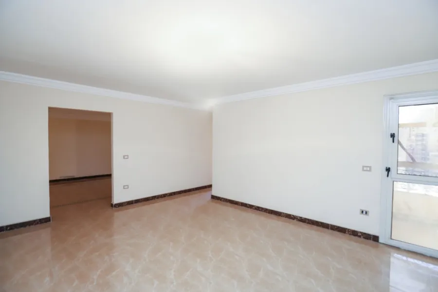 Apartment for sale 225m Smouha - Fawzi Moaz St (Sama Smouha Towers)