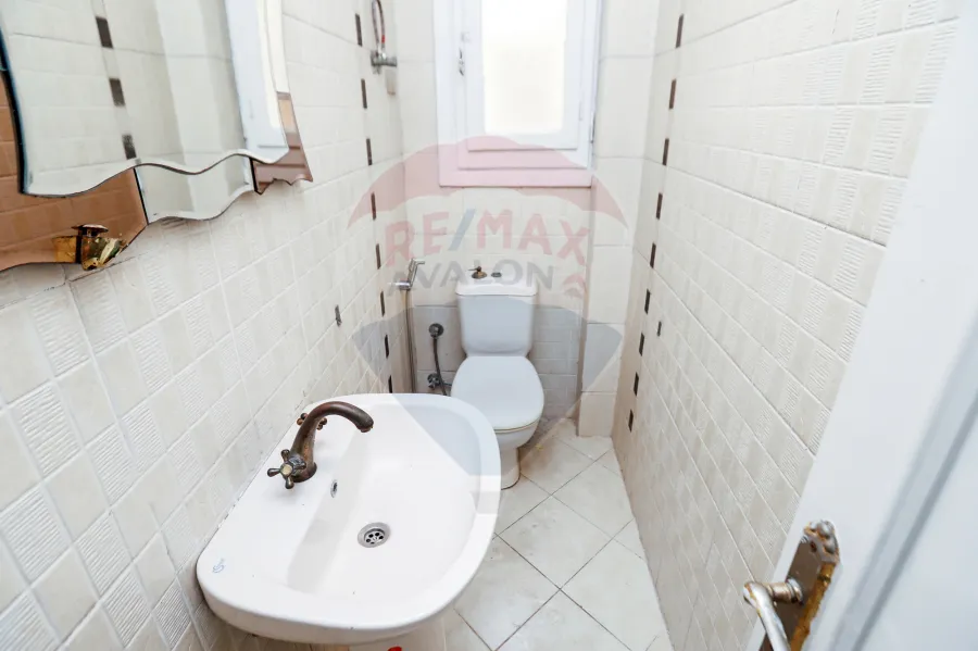 Penthouse For Sale 138 m Miami ( Gamal Abd El Nasr st )