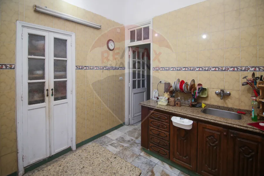 Apartment for sale 270 m Latin Distrect (Pharaohs St.)