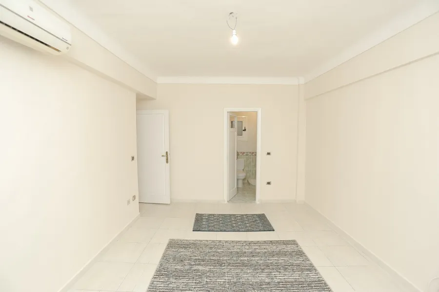 شقة للبيع 180م سابا باشا - بين الترام و ش أبو قير