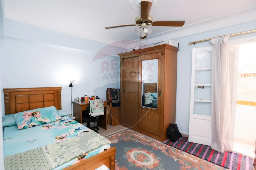 شقة للبيع 175 م سبورتنج ( خطوات من شارع ابوقير )