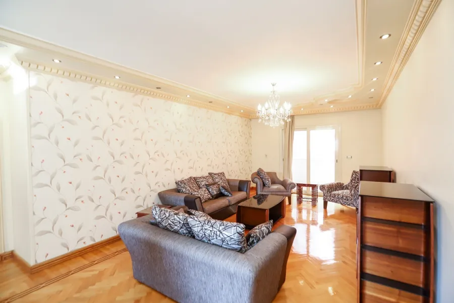 Apartment for sale 220m Louran (Kiroseiz compound-branched from Sharawy St.)