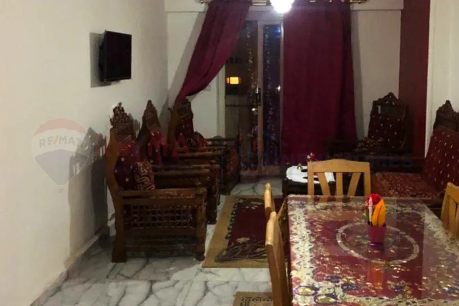 Apartment for sale 135 m Sporting (second number from the sea)