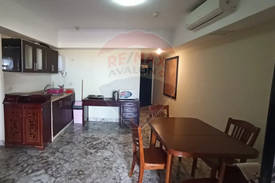 شاليه للبيع (بورتو مارينا) 137 م