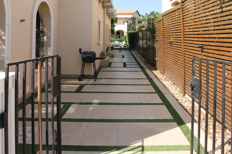 فيلا ستاند ألون للبيع (مراسي - ڤيرونا) 440 م