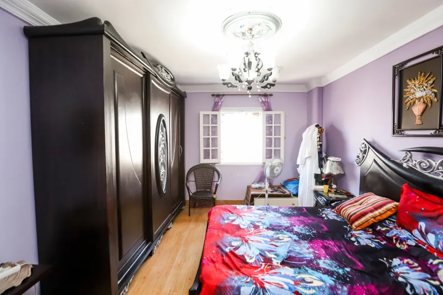 شقة للبيع 160م محرم بيك