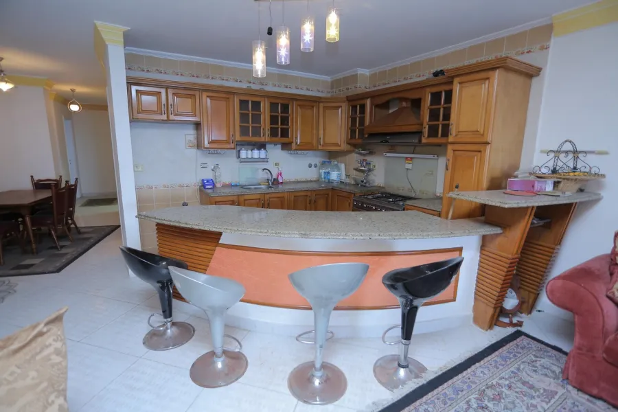 Apartment for sale 225m Saraya(Korneish Road)