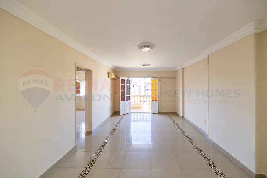 Apartment for sale 125 m Ibrahimia (Gawad Hosny St.)