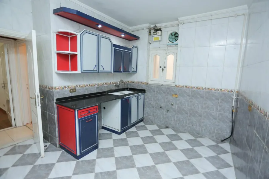 Apartment For Rent 205m Laurent (Behind Mansour Palace)