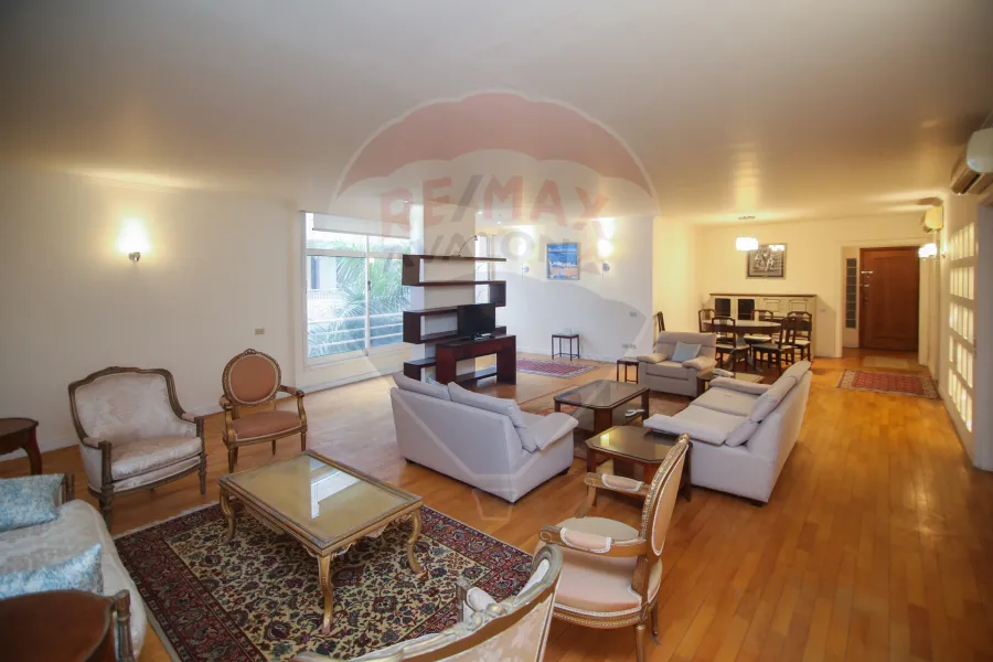 Apartment for sale 230 m Kafr Abdo (Saint Geny)