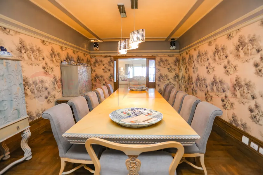 Apartment for sale 600 m San Stefano (Al-Nahhas Building - directly on the sea)